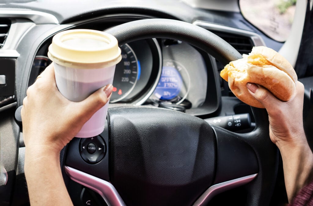 how washington law defines distracted driving